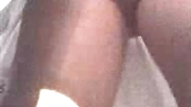 金髪の吸いと温泉を取る エロ 動画 女の子 の ため の