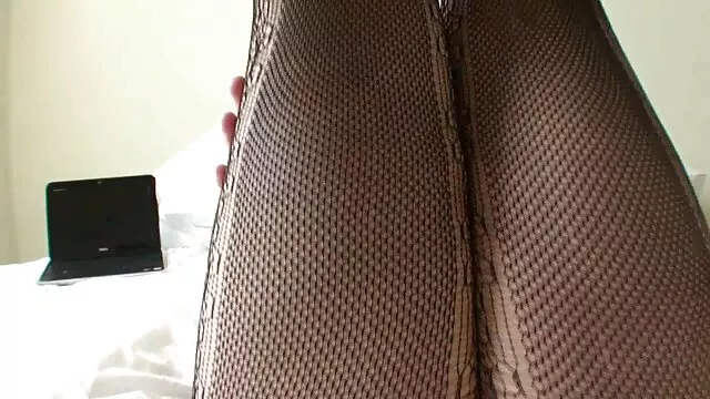 深い森の中で エロ 動画 無料 女子 向け