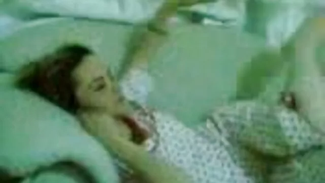 古い先生トリッキーな髪の金髪かなり 女性 専用 の エロ 動画