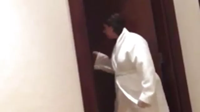 ストリッパーと恋に落ちるこの黒猫 女性 向け エロ ビデオ