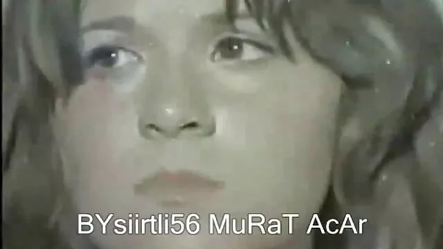 デジタル遊び場-夫は密かに映画若い妻fucks彼女の恋人 女の子 の ため の えっち 動画