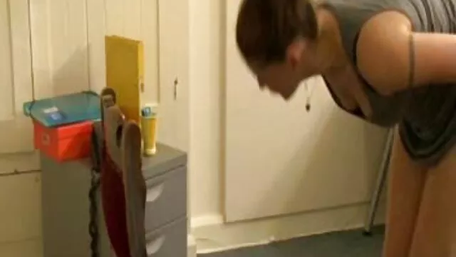 Busty母と毛の商品が大好き肛門性 女性 が 見る エッチ 動画