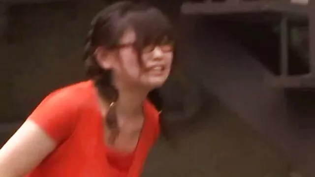 残忍な肛門フィスティングと性交するウイスキーのボトル エッチ 動画 エロメン