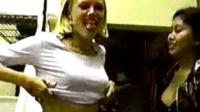 小柄なラティーナ女の子が積ハードでそれの体操 女の子 の ため の 無料 エロ 動画